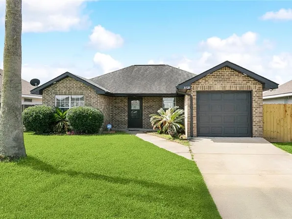 3729 Eastview Dr, Harvey, LA 70058
