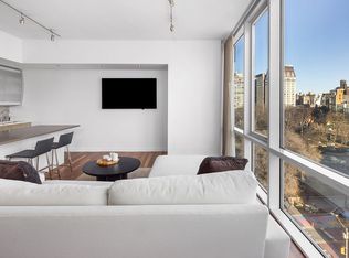8 Union Sq S #7B, New York, NY