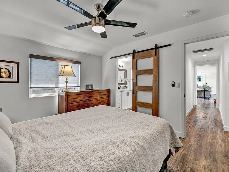 347 Walnut St — Photo 11