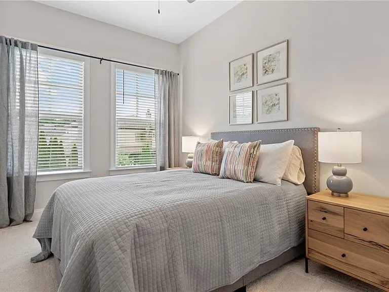 613 Stickley Oak Way — Photo 8