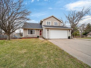 280 NW Prairie Creek Dr, Grimes, IA 50111