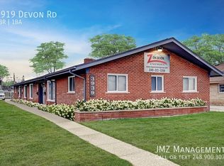 3919 Devon Rd, Royal Oak, MI 48073