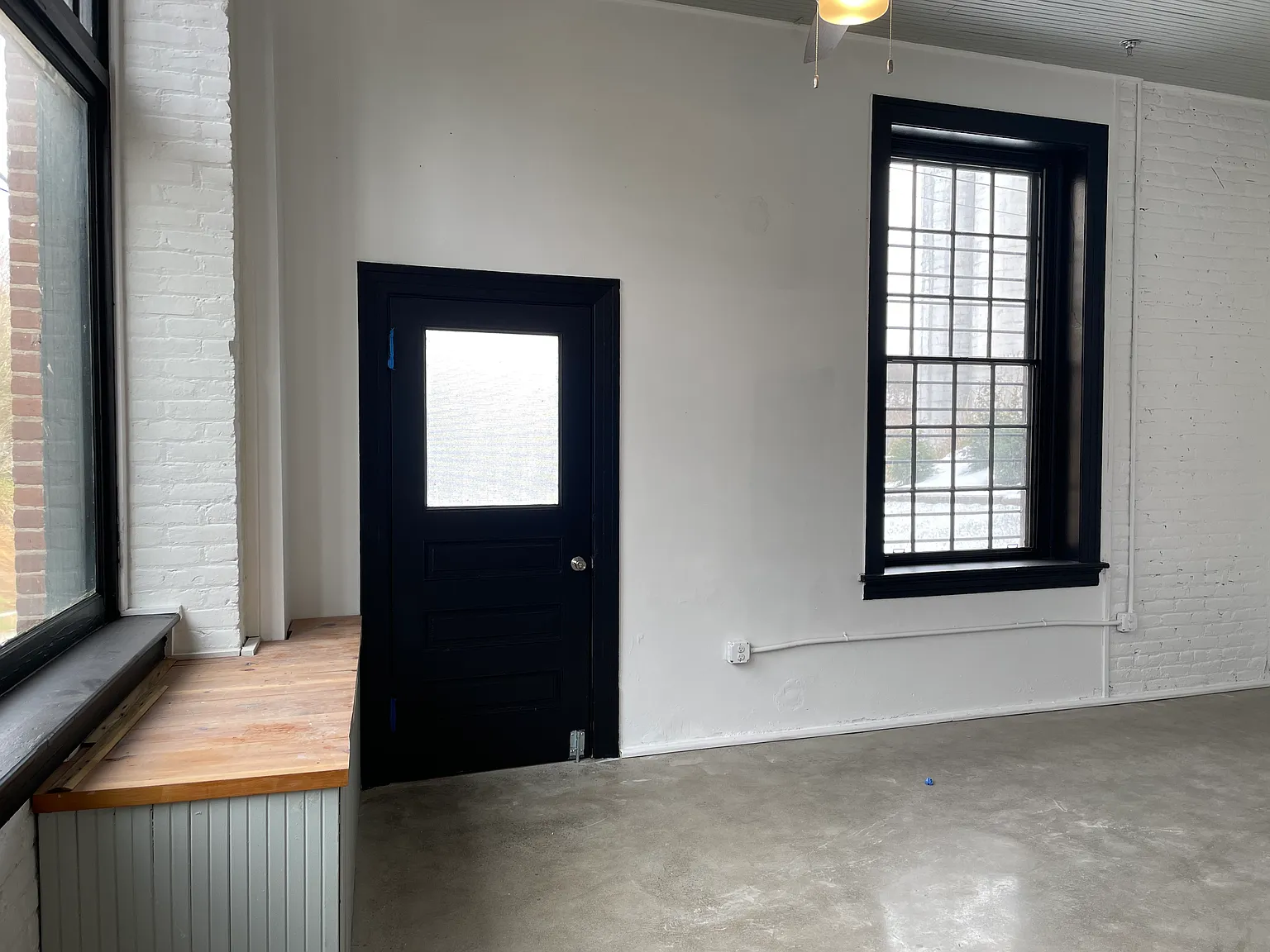 100 Horseford Rd — Photo 4