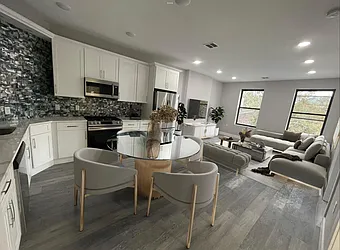 344 Communipaw Avenue