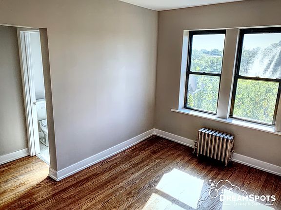 5th image of 7325 S East End Ave APT 1E