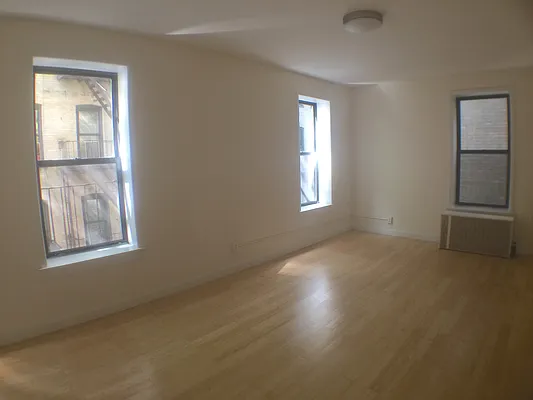 Rented by Newcastle Realty Services | media 12