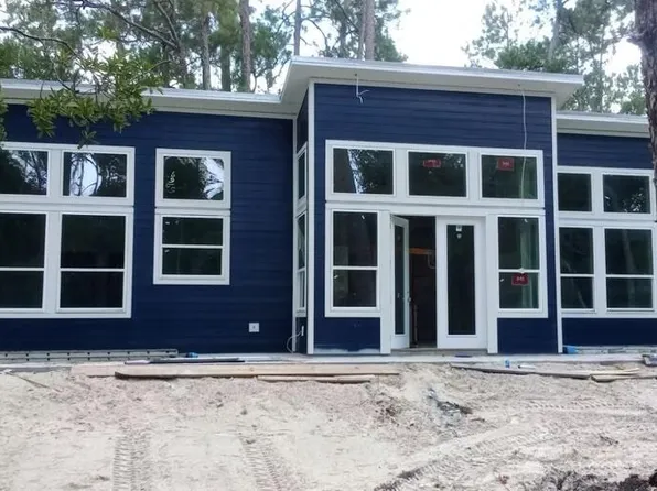 105 CAMELLIA Court, Georgetown, FL 32139