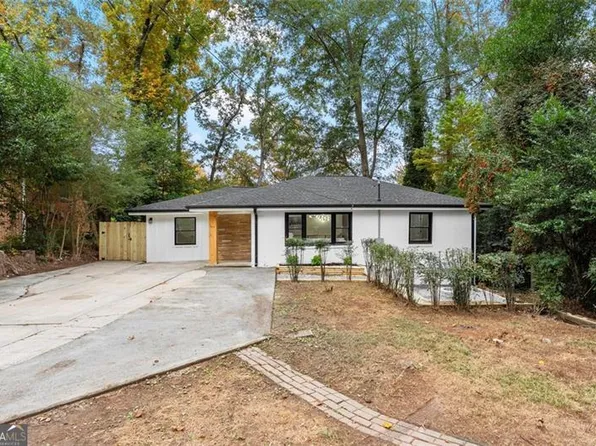 2875 Monterey Dr, Decatur, GA 30032