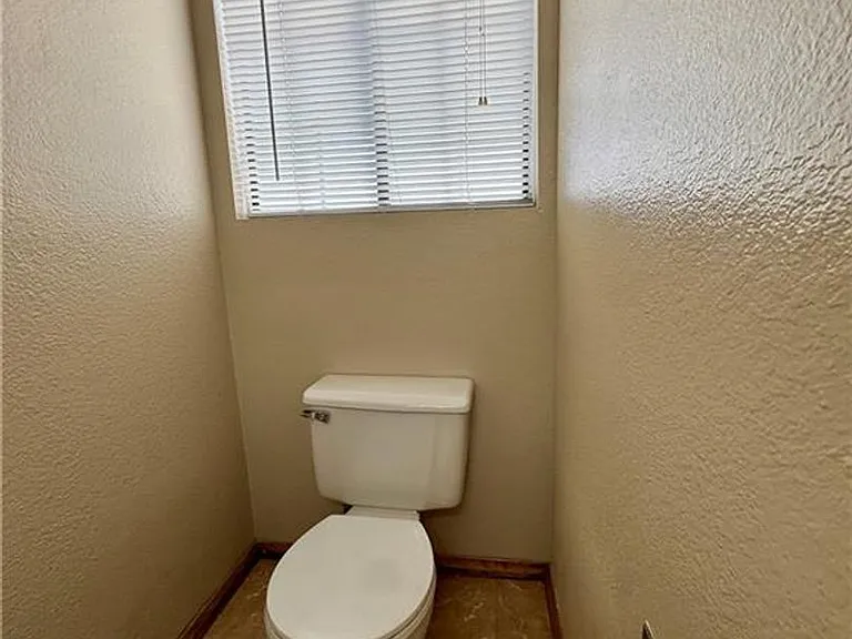 8621 Lyla Rae Cir — Photo 20