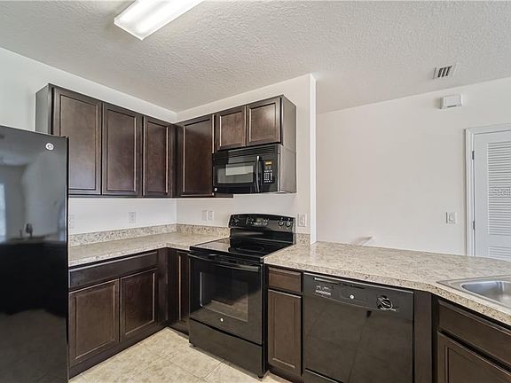 3rd image of 777 Ashentree Dr