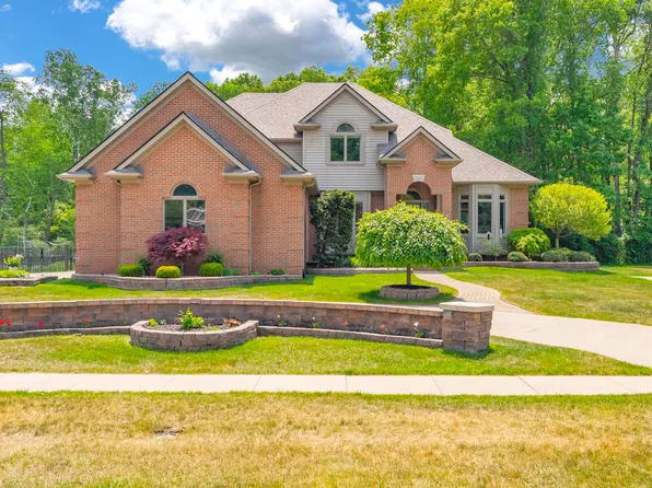3007 Shorewood Blvd, Fort Gratiot, MI 48059