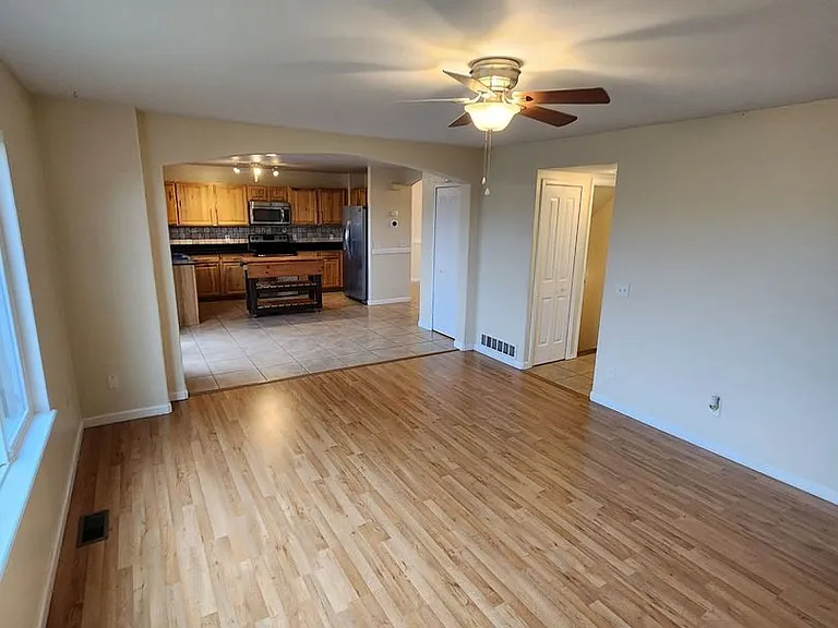 4556 Gunbarrel Dr — Photo 8