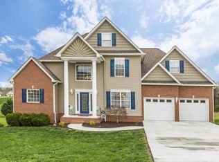 833 Commonwealth Ave, Strawberry Plains, TN 37871