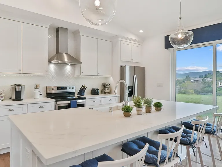 310 Rimrock Rd — Photo 10