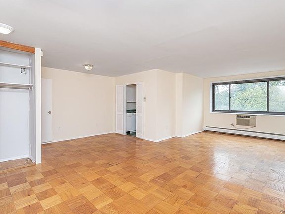2nd image of 100 E Hartsdale Ave #Mdw