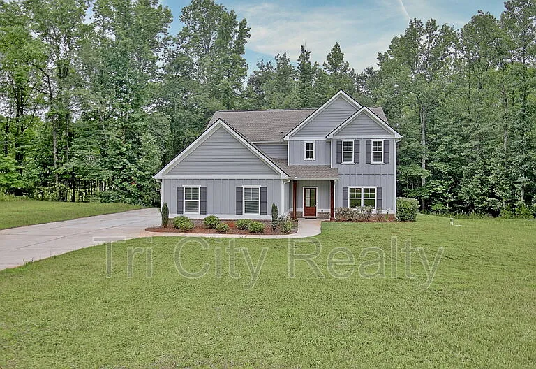 6230 Gordon Rd — Photo 2