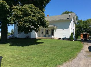 2907 Wilson Cambria Rd, Wilson, NY 14172