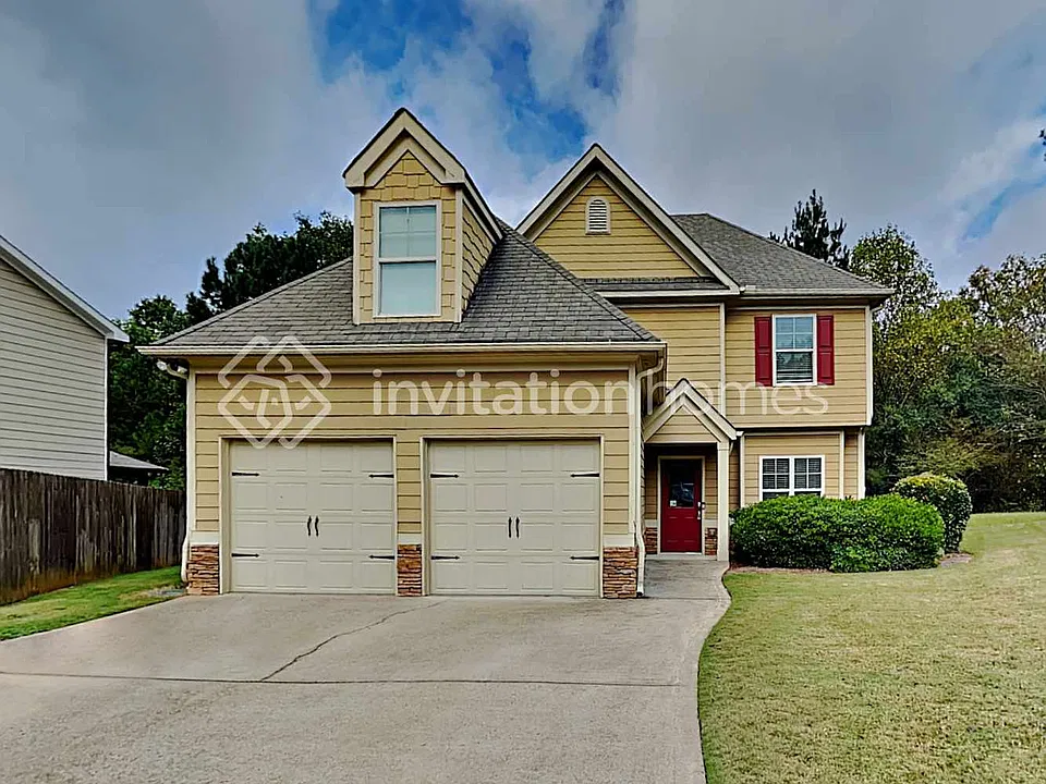 649 Royal Crest Ct