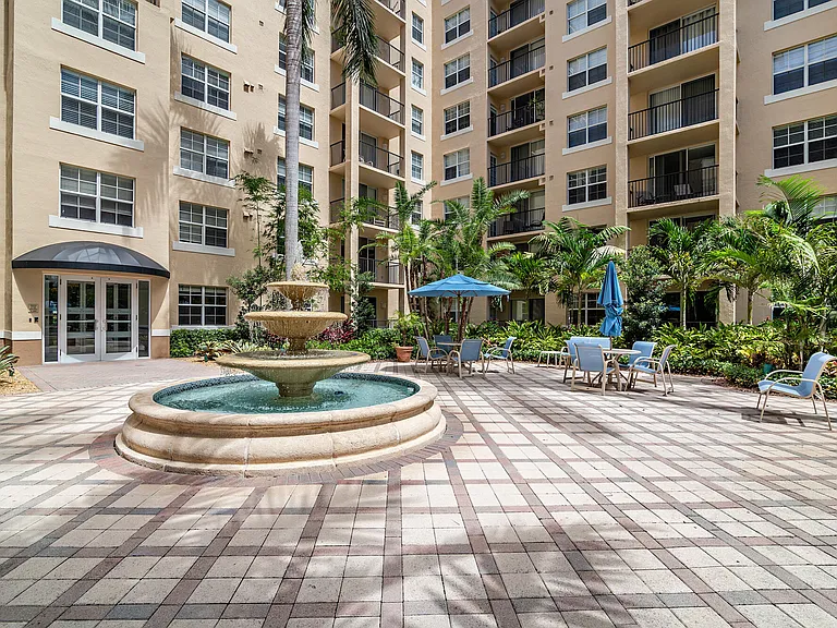 1801 N Flagler Dr #803 — Photo 18