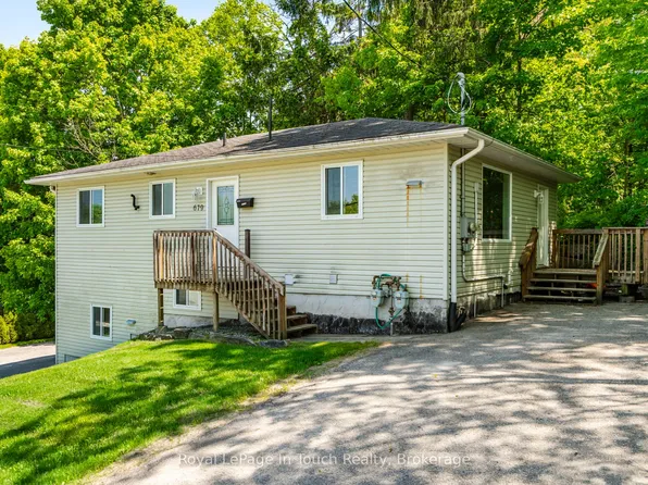679 Montreal St, Midland, ON L4R 3S9