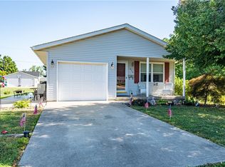 510 W Illinois St, Assumption, IL 62510