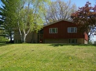 5545 Shamrock Ln, Fitchburg, WI 53711