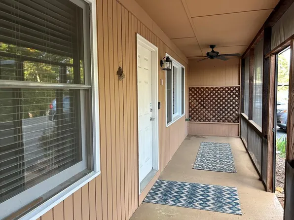 150D Randolph St, Franklin, NC 28734
