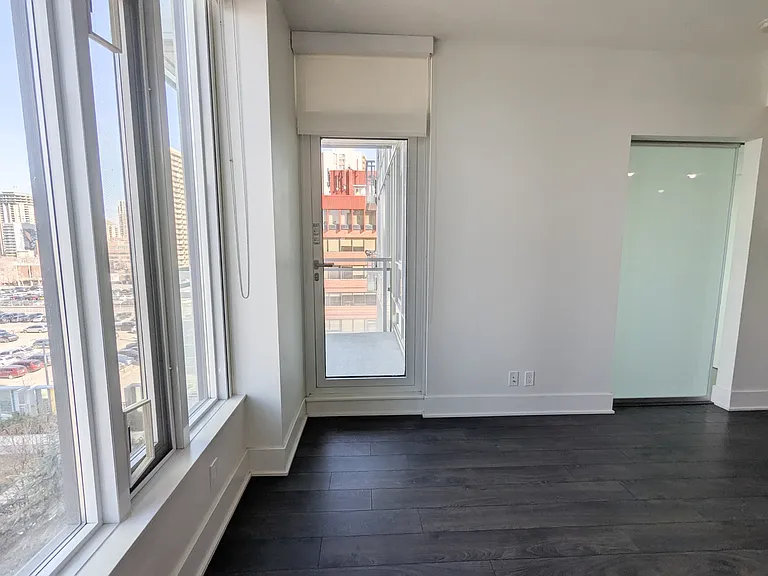 901 10th Ave SW #603 — Photo 6