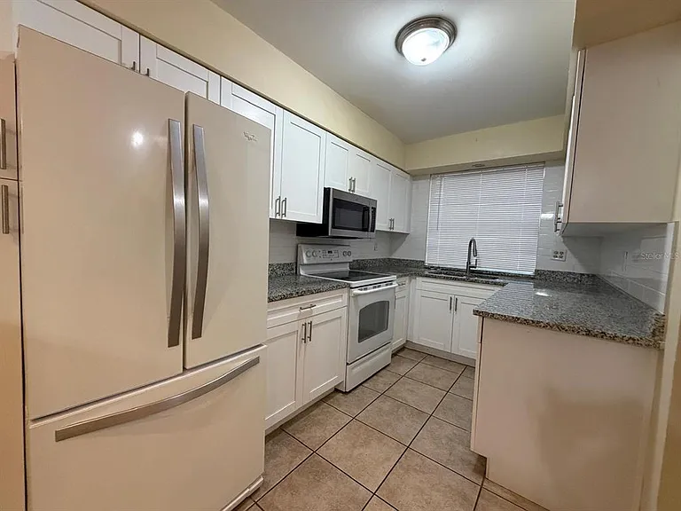 7501 Gallineta Ct — Photo 7
