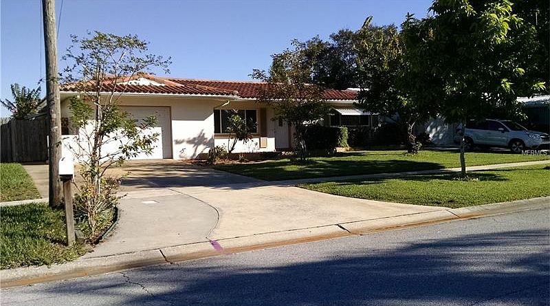 1st image of 541 E Park Dr