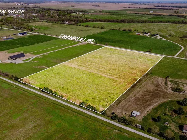 Franklin St, Green Ridge, MO 65332