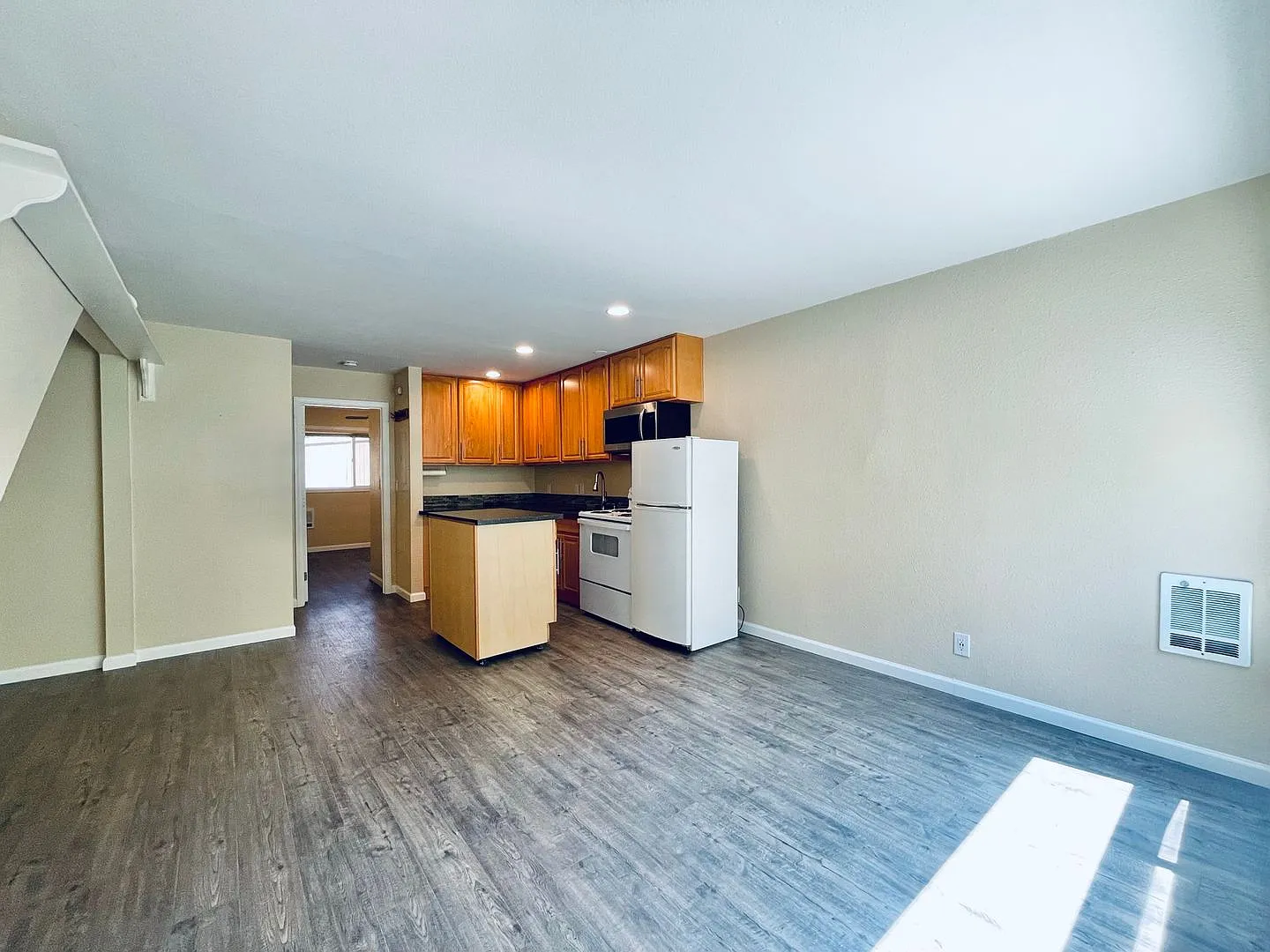 Charming 1bedroom Condo in CherryHill — Photo 2