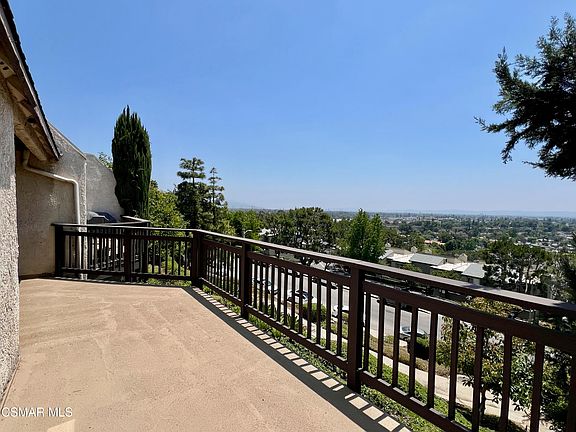 4th image of 15652 Hillview Ln #17