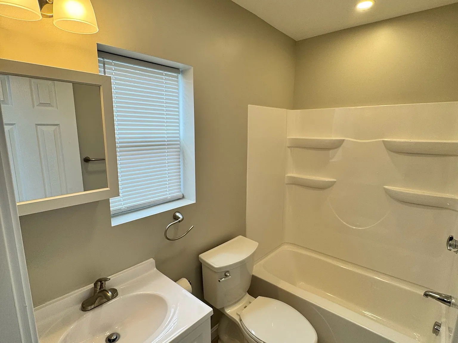 167 County St — Photo 1
