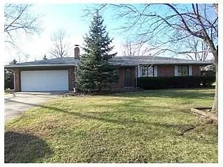 54627 Bethany Dr photo 1