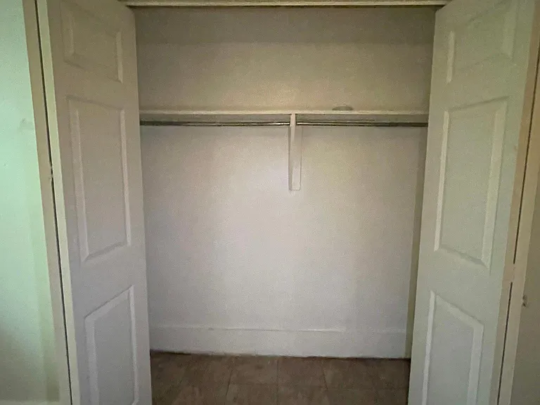 4131 Prytania St — Photo 6