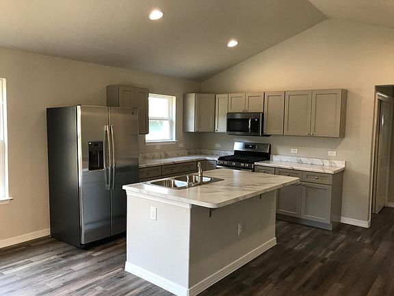 3rd image of 1253 Brighton