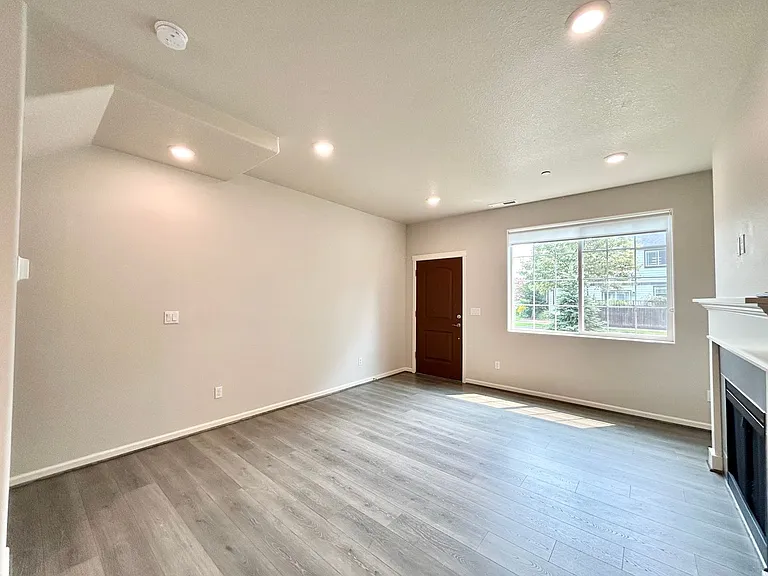 7211 NW Eleanor Ave — Photo 60