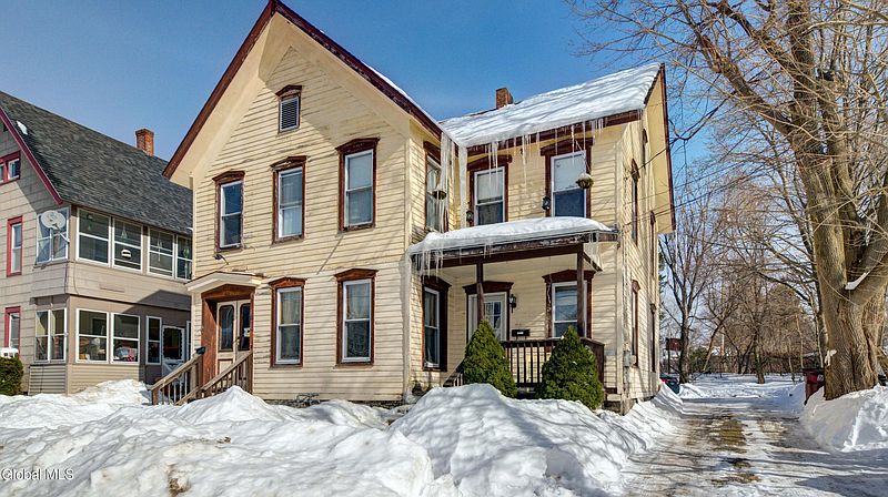 2nd image of 38 Temple Street