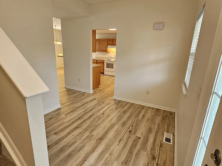 126 Wagnalls Ct — Photo 5