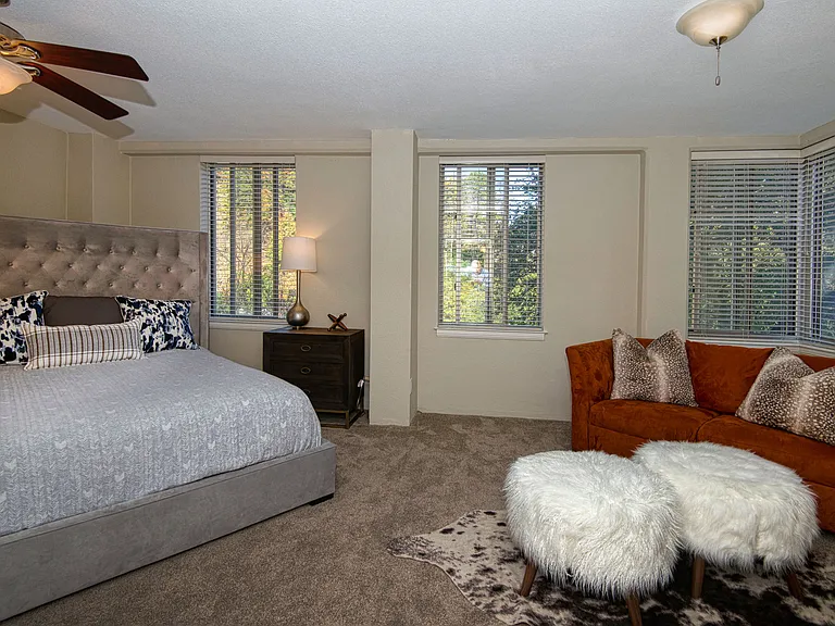Rivercliff Estate Apartments in Little Rock, AR