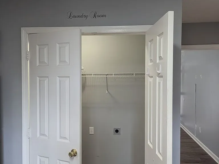 322 Camptown Rd — Photo 16