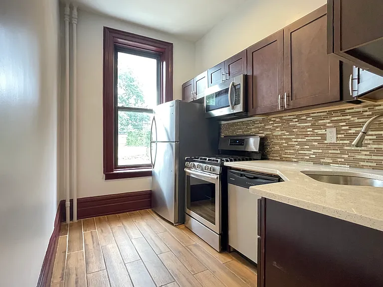 710 Sterling Pl #2 — Photo 7