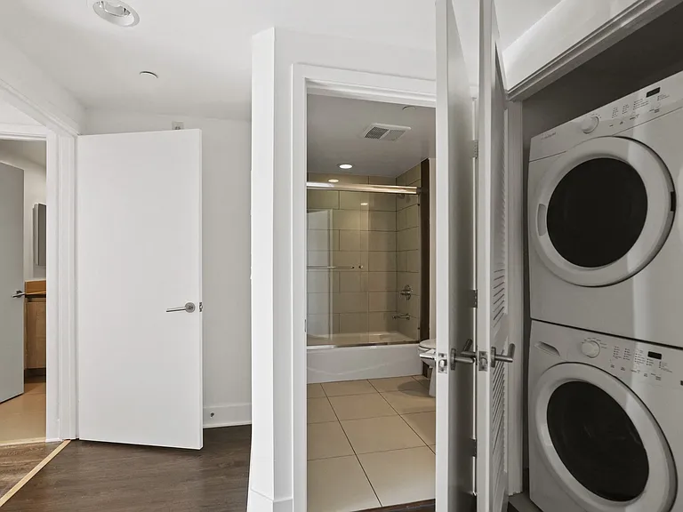 In-Suite Washer & Dryer