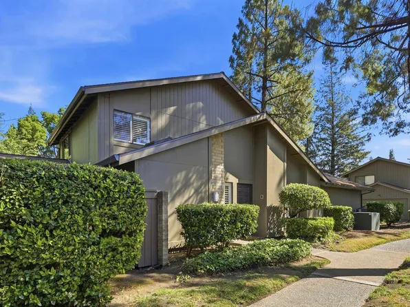 317 E Ranch Rd, Sacramento, CA 95825