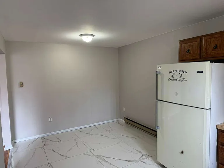 33 Korman Rd — Photo 8