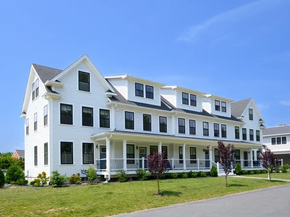 6 Macdonald Ter #E, Scituate, MA 02066