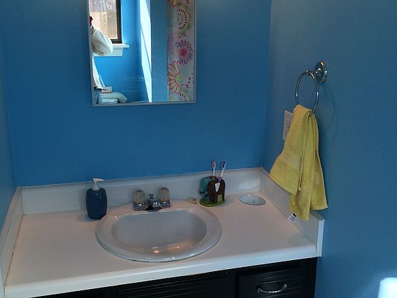 Jack&Jill Ba upstairs