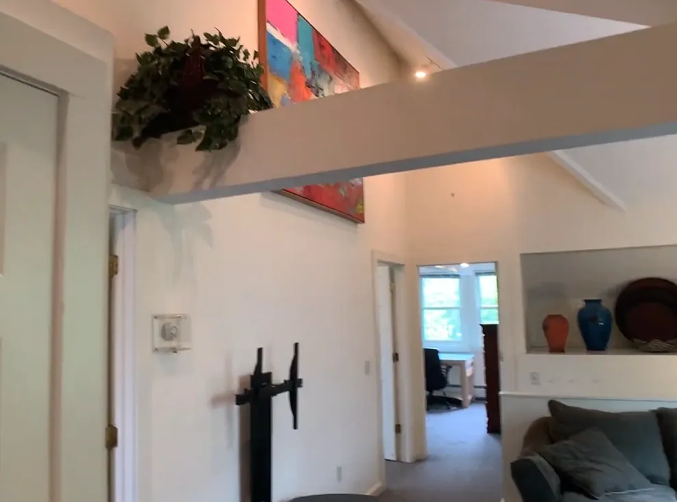 123 Highland Place - 3 — Photo 4