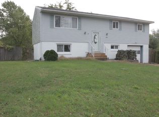 63 S Cooks Bridge Rd, Jackson, NJ 08527